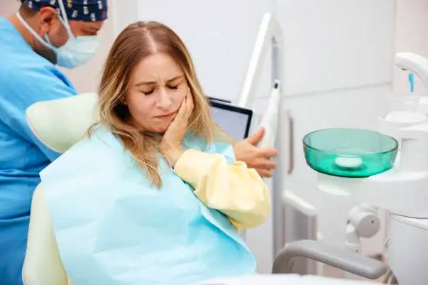 Emergency Dentist in Lahore