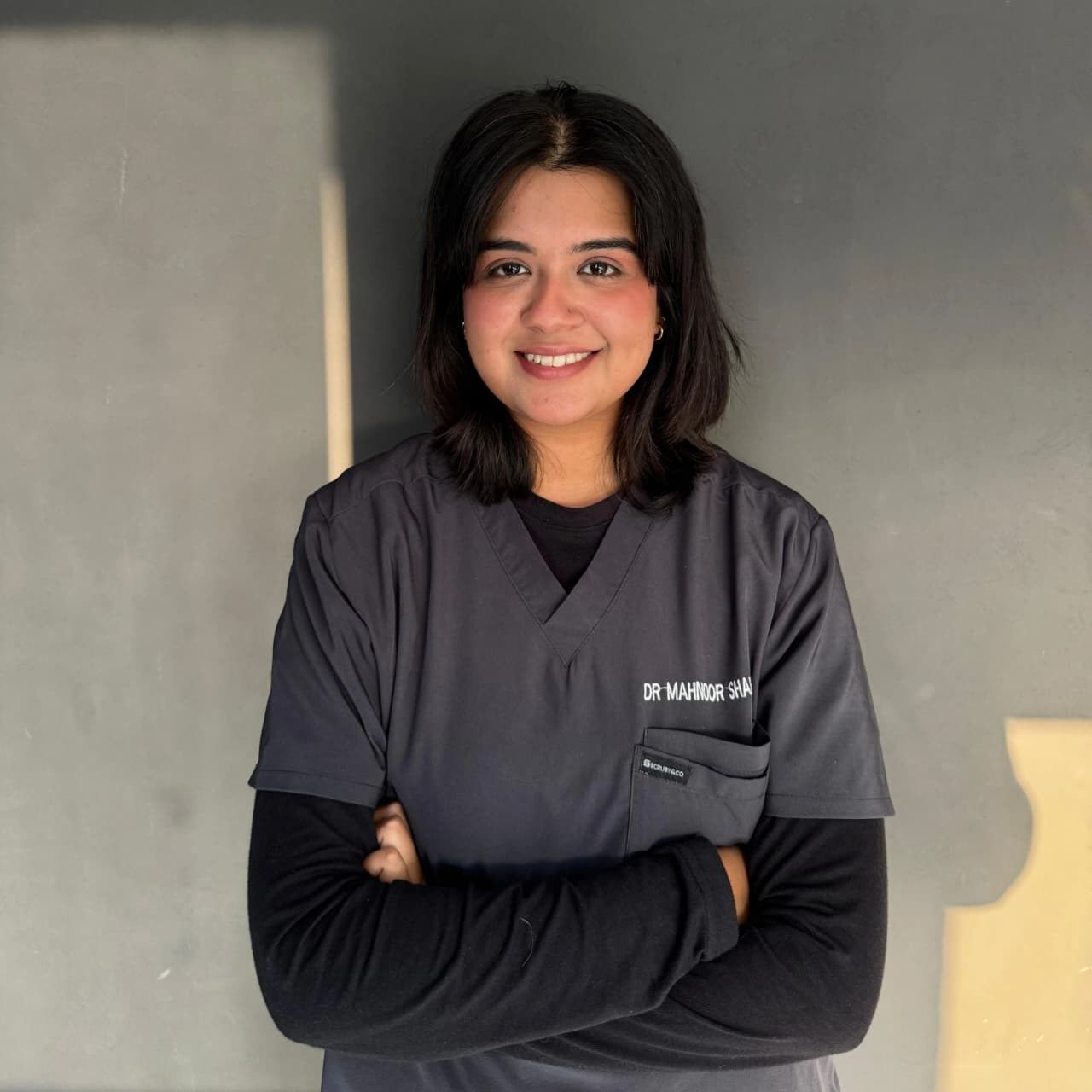 Dr. Mahnoor