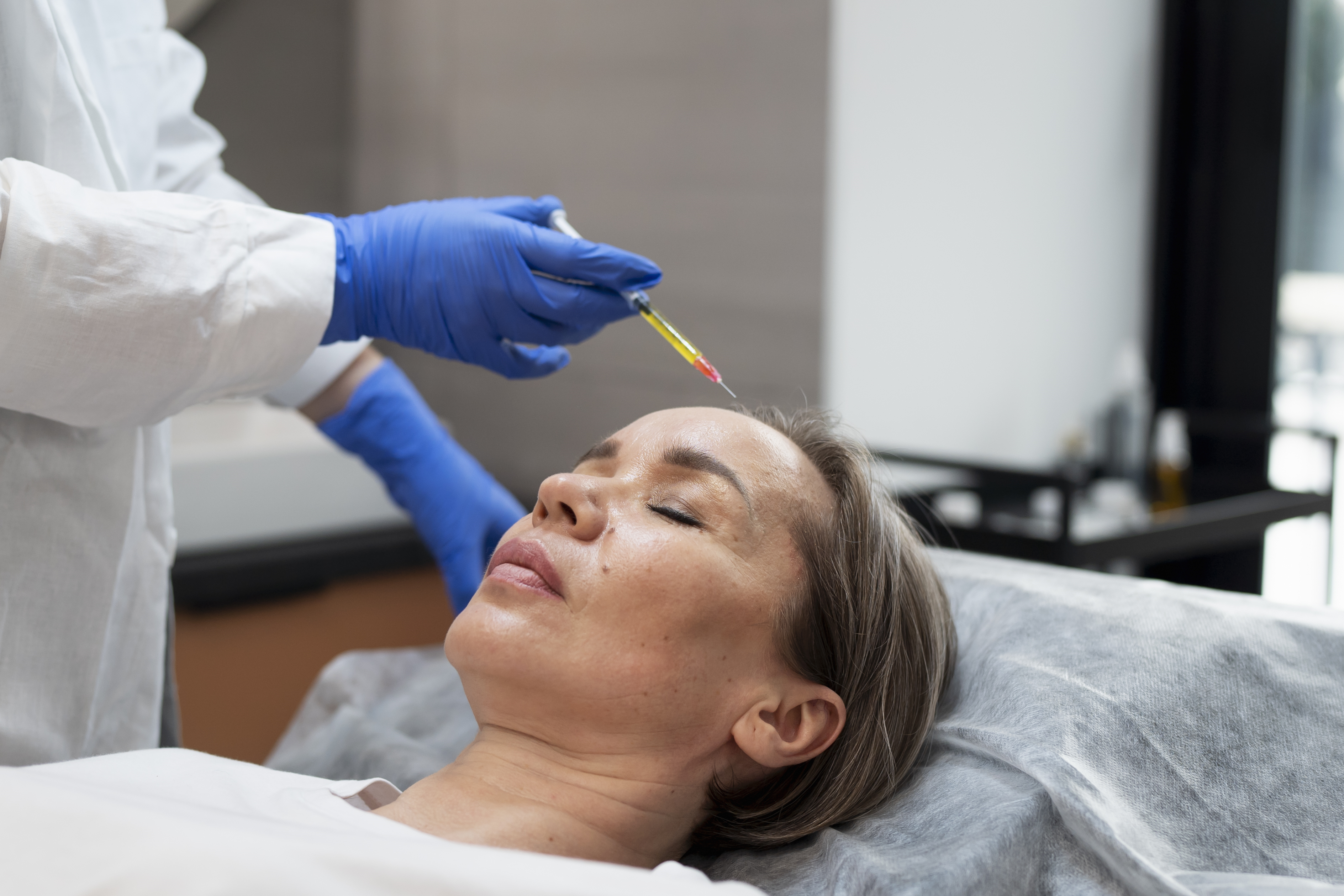 Exosome Therapy in Lahore